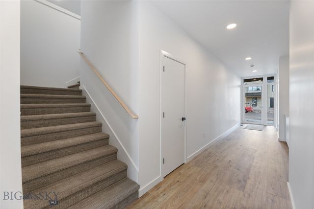 2806 S 30th Avenue, Bozeman, MT 59718