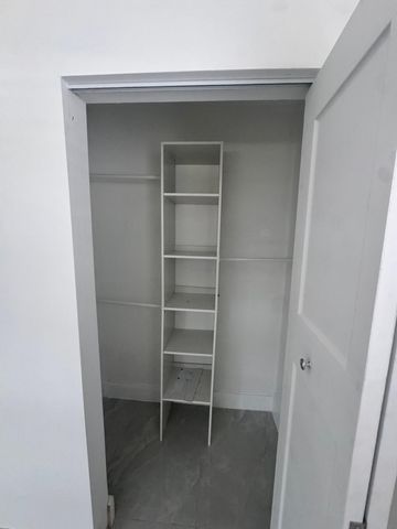 29 SE 8th Street, Dania Beach, FL 33004