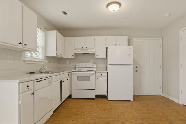 2000 Shalann Drive, Spartanburg, SC 29301