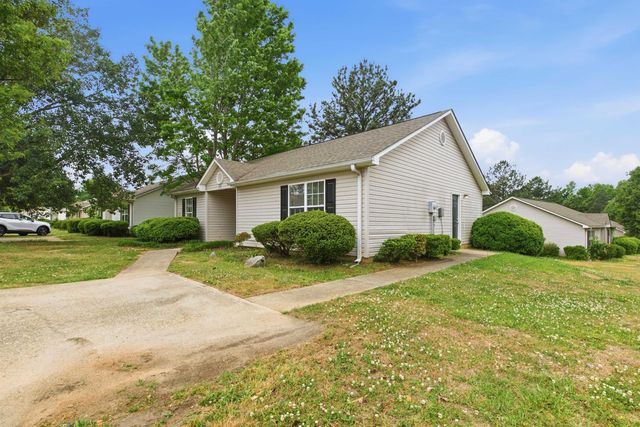 2000 Shalann Drive, Spartanburg, SC 29301