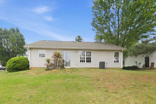 2000 Shalann Drive, Spartanburg, SC 29301