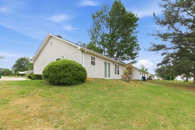 2000 Shalann Drive, Spartanburg, SC 29301