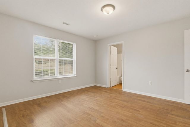 2000 Shalann Drive, Spartanburg, SC 29301