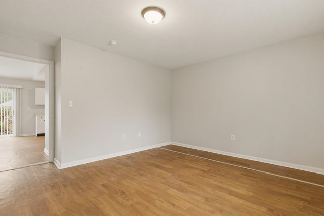2000 Shalann Drive, Spartanburg, SC 29301