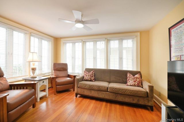 68 Hudson Road, Floral Park, NY 11001