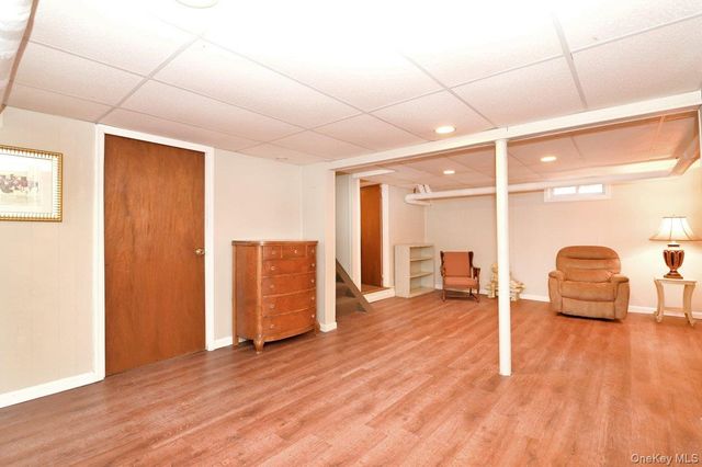 68 Hudson Road, Floral Park, NY 11001