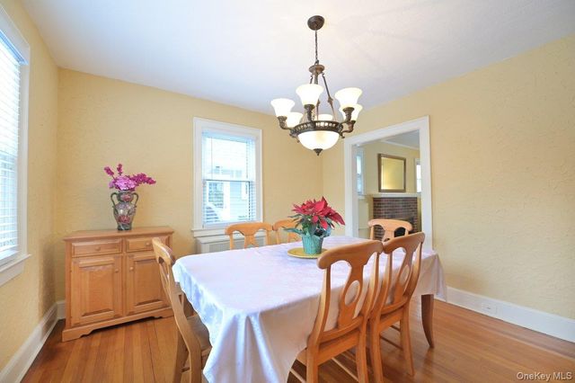 68 Hudson Road, Floral Park, NY 11001