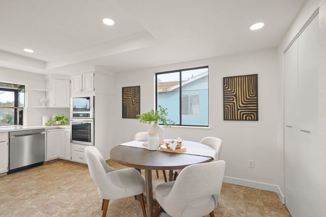 4369 4369 Amador Rd, Fremont, CA 94538