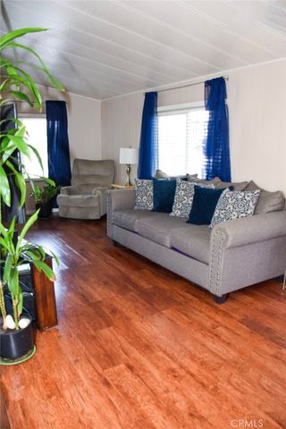 19850 E Arrow Hwy, Covina, CA 91724