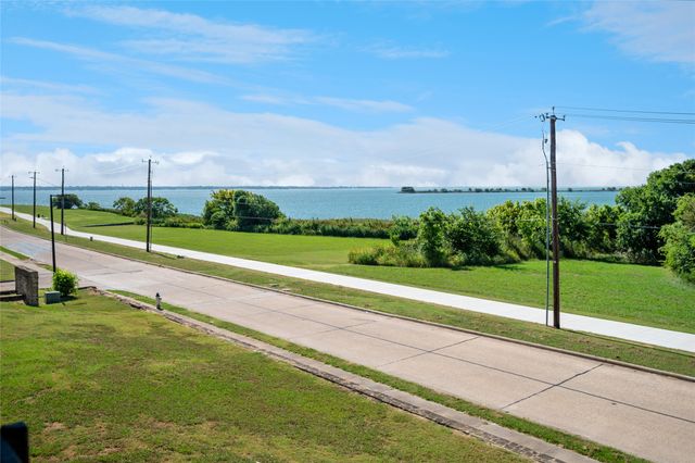 5809 Lake Hubbard Parkway 308, Garland, TX 75043