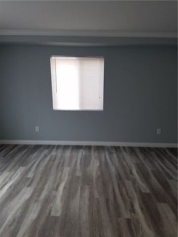 706 W 104 th Place, Los Angeles, CA 90044