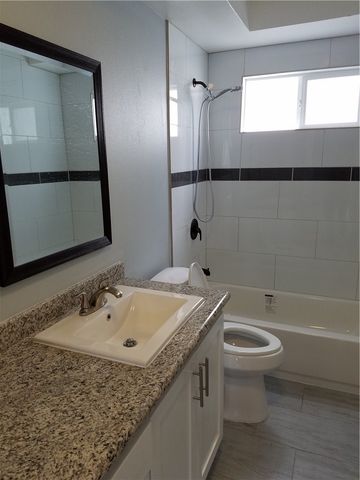 706 W 104 th Place, Los Angeles, CA 90044