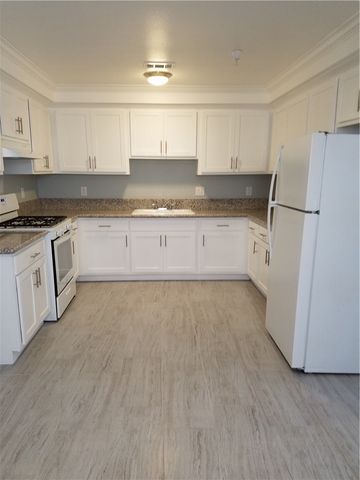 706 W 104 th Place, Los Angeles, CA 90044