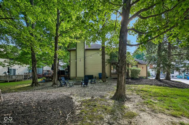 11528 Eden Ridge Court, Indianapolis, IN 46236