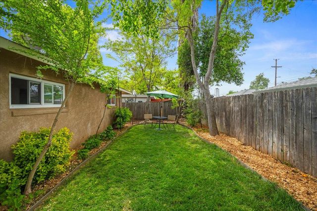 1812 Sicard St, Marysville, CA 95901