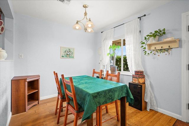 1812 Sicard St, Marysville, CA 95901