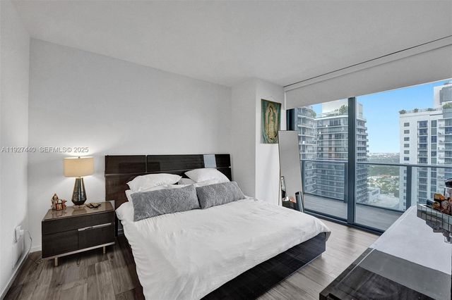 801 S Miami Ave 4209, Miami, FL 33130