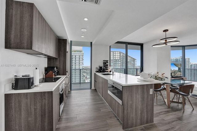 801 S Miami Ave 4209, Miami, FL 33130