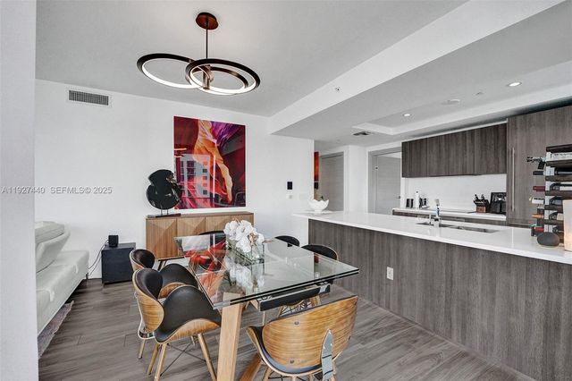 801 S Miami Ave 4209, Miami, FL 33130