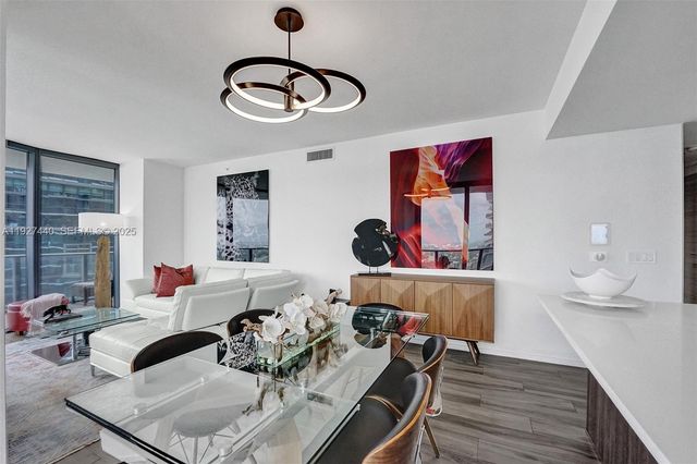 801 S Miami Ave 4209, Miami, FL 33130