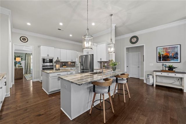 406 Acorn Run, Canton, GA 30115