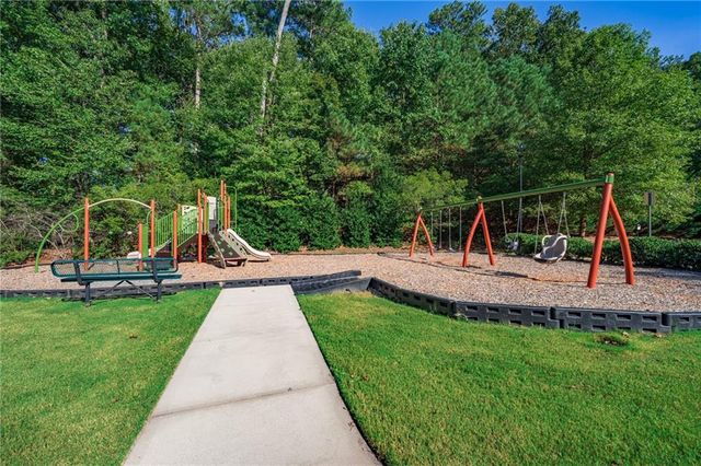 406 Acorn Run, Canton, GA 30115