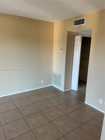 6289 Lear Dr 404, Lake Worth, FL 33462