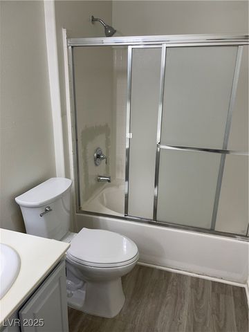 5710 East Tropicana Avenue 2033, Las Vegas, NV 89122