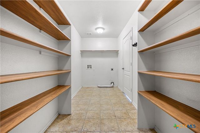 8716 Fallen Leaf Lane, Temple, TX 76502