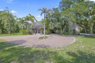 790 E Rambling Drive, Wellington, FL 33414