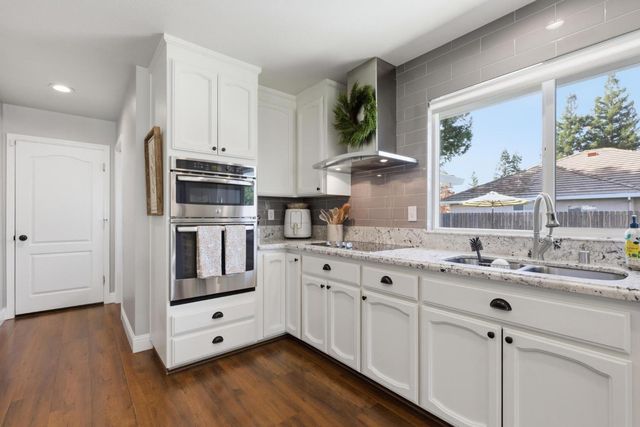 3295 Jefferson Ave, Yuba City, CA 95993