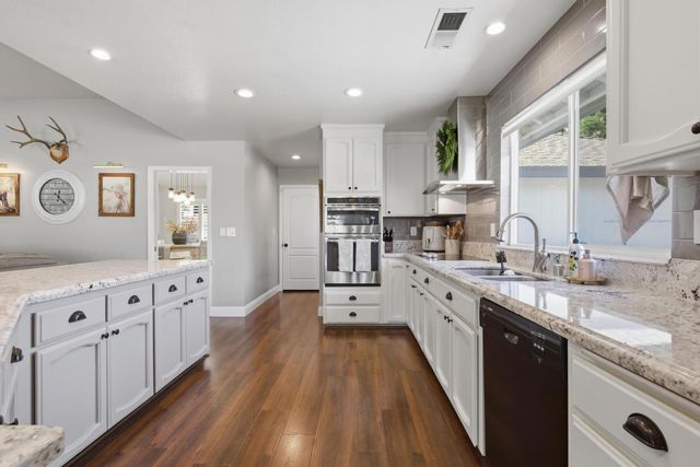 3295 Jefferson Ave, Yuba City, CA 95993