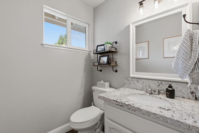 3295 Jefferson Ave, Yuba City, CA 95993