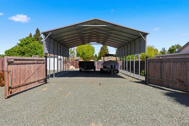 3295 Jefferson Ave, Yuba City, CA 95993