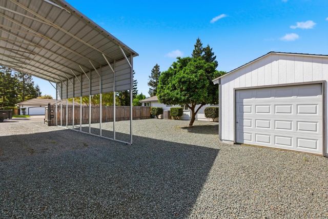 3295 Jefferson Ave, Yuba City, CA 95993