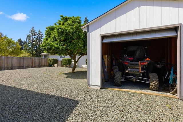 3295 Jefferson Ave, Yuba City, CA 95993