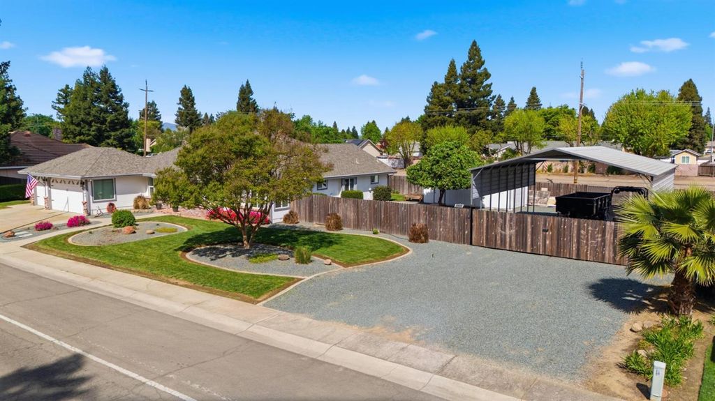 3295 Jefferson Ave, Yuba City, CA 95993