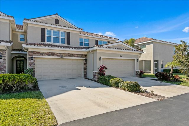 610 53RD AVENUE N, St Petersburg, FL 33703