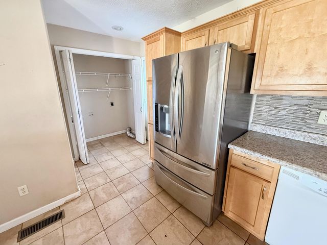 1341 N Fremont Avenue, Springfield, MO 65802