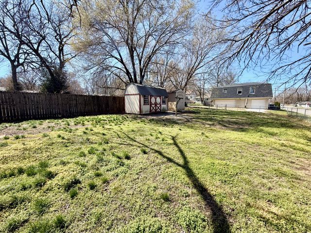 1341 N Fremont Avenue, Springfield, MO 65802