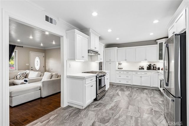 16748 E Bygrove, Covina, CA 91722