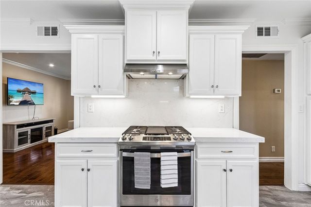 16748 E Bygrove, Covina, CA 91722