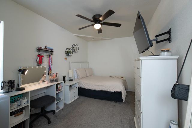 701 Mcarthur Avenue, Clovis, CA 93611