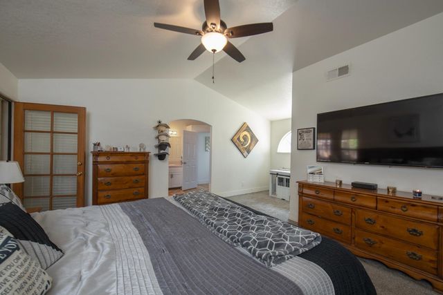 701 Mcarthur Avenue, Clovis, CA 93611