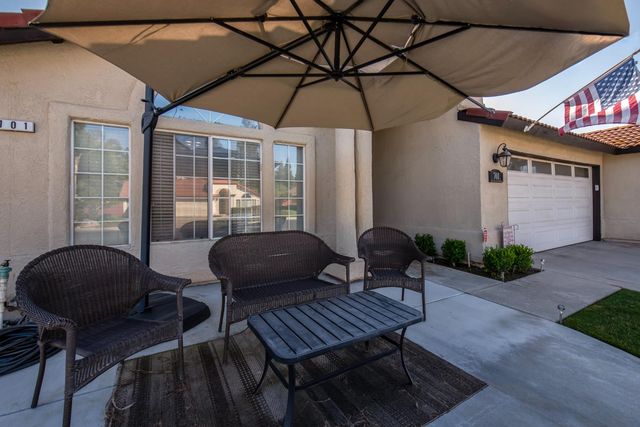 701 Mcarthur Avenue, Clovis, CA 93611