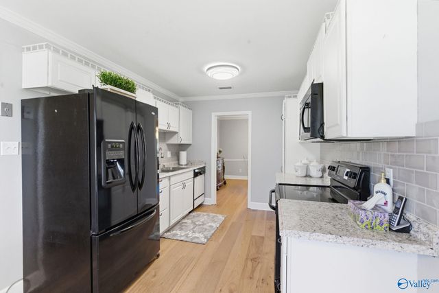 2102 Saint Andrews Street SW, Decatur, AL 35603