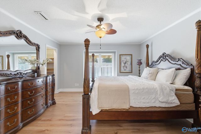 2102 Saint Andrews Street SW, Decatur, AL 35603