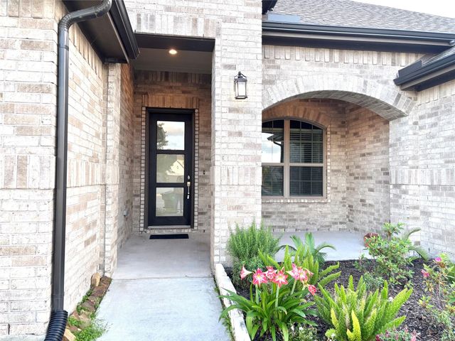 5806 Pecos Court, Manvel, TX 77578