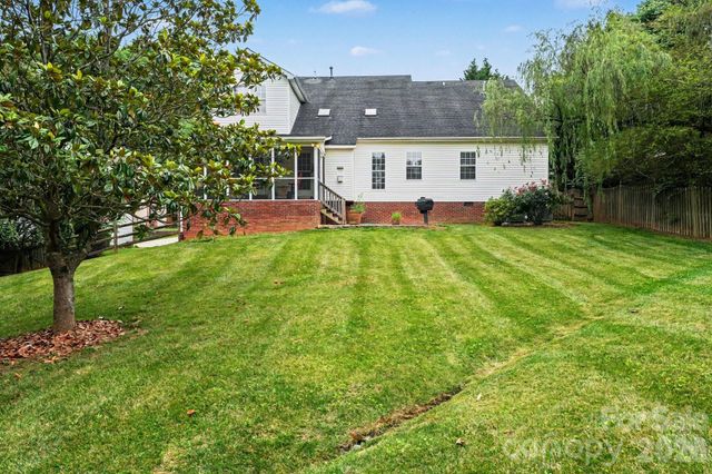 110 Sandreed Drive, Mooresville, NC 28117