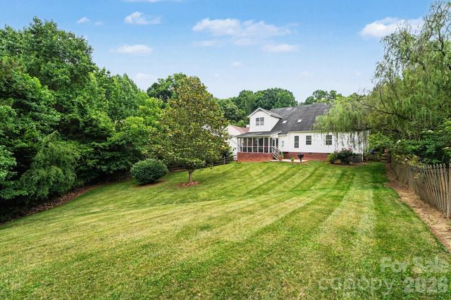 110 Sandreed Drive, Mooresville, NC 28117